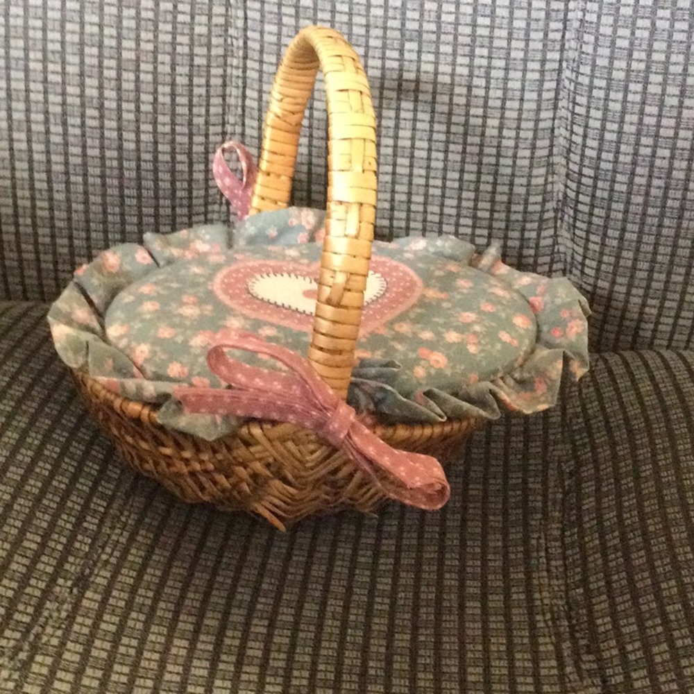 Vintage Picnic Basket